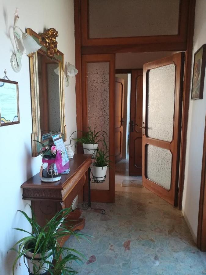La Terrazza Apartment Chiusi Bagian luar foto