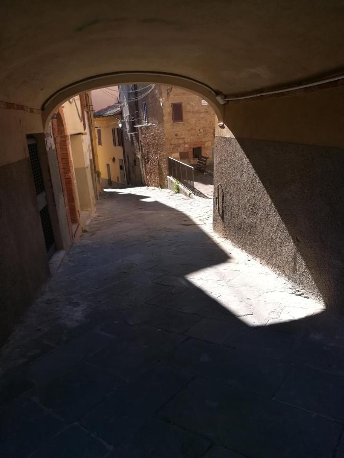 La Terrazza Apartment Chiusi Bagian luar foto