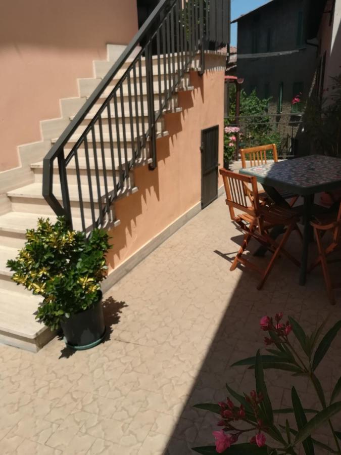 La Terrazza Apartment Chiusi Bagian luar foto
